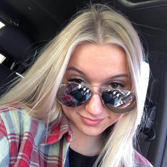 Meet your Posher, Nariya y - Picture 1 of 1